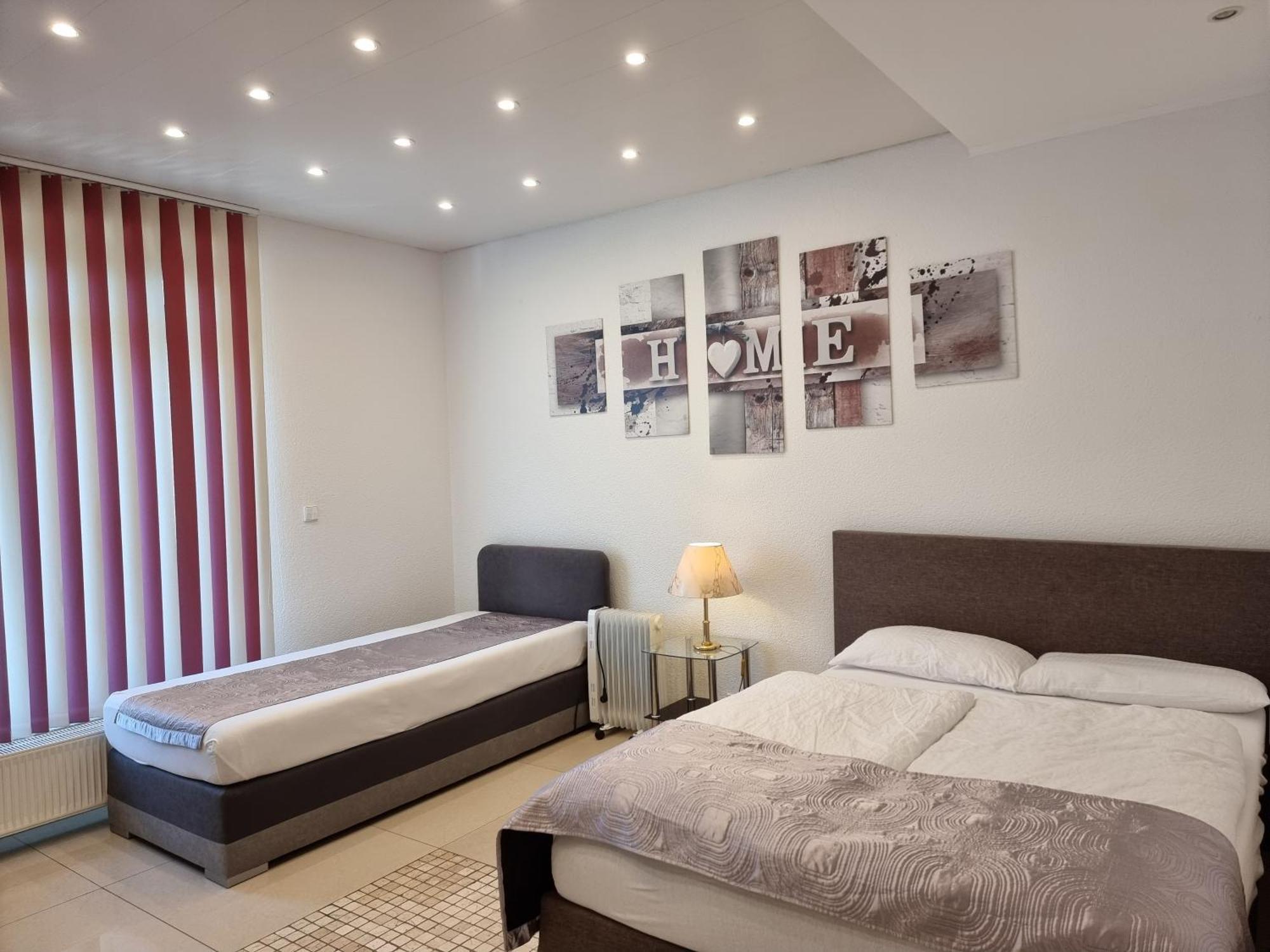 Gemuetliches J&L Apartment Nahe Des Hauptbahnhofes بادن بادن المظهر الخارجي الصورة