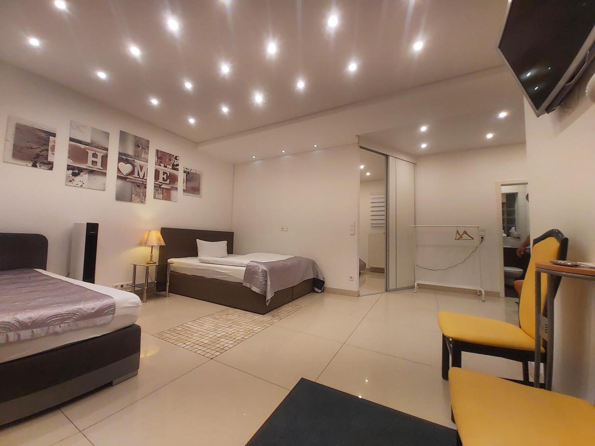 Gemuetliches J&L Apartment Nahe Des Hauptbahnhofes بادن بادن المظهر الخارجي الصورة